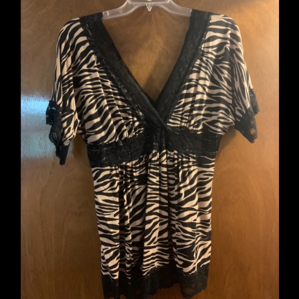 Wet Seal zebra top